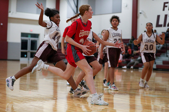 20241204ChisolmGBBallATeam-7564
