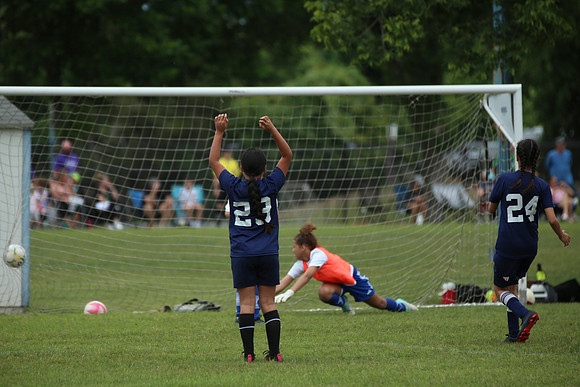 20240511DuckSoccerG1-7116