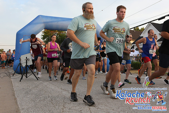 20240914Kolache5kF-8563
