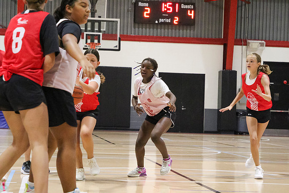 2024072GirlsGame2-8104