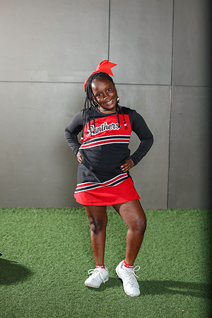 20251107PantherCheer2-2863