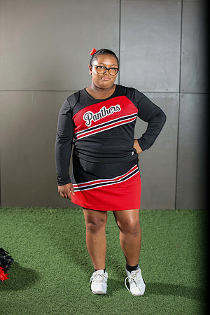 20251107PantherCheer2-2914