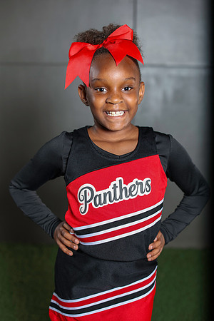 20251107PantherCheer2-2929