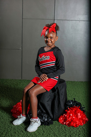 20251107PantherCheer2-2926