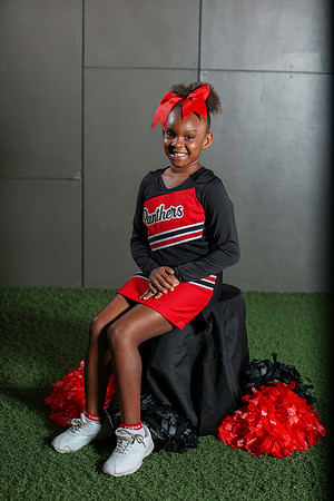20251107PantherCheer2-2928