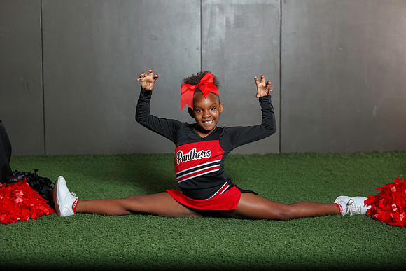 20251107PantherCheer2-2934