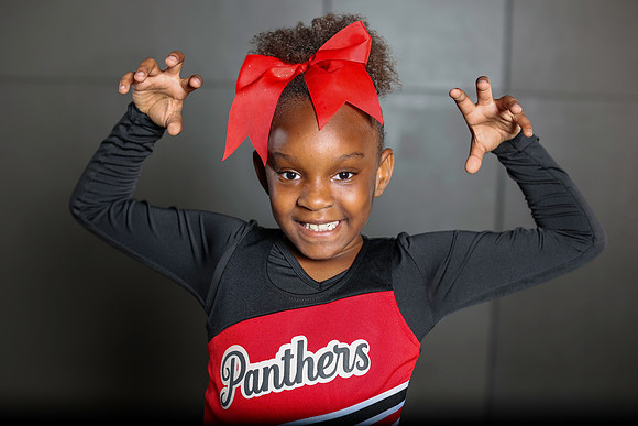 20251107PantherCheer2-2940