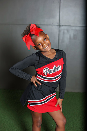 20251107PantherCheer2-2942