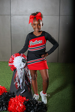 20251107PantherCheer2-2948
