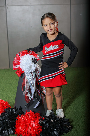 20251107PantherCheer2-2970