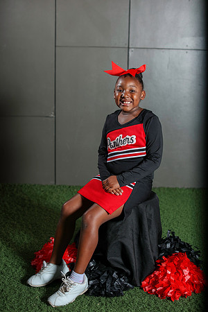 20251107PantherCheer2-2979