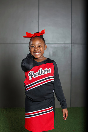 20251107PantherCheer2-2994