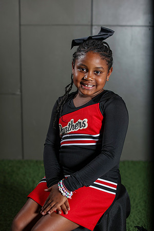 20251107PantherCheer2-3019