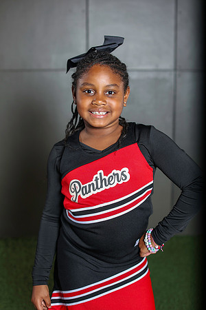 20251107PantherCheer2-3022