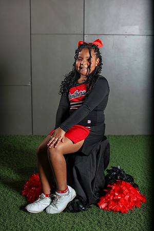 20251107PantherCheer2-3068