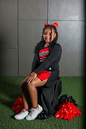 20251107PantherCheer2-3069