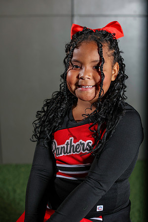 20251107PantherCheer2-3071