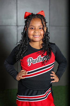 20251107PantherCheer2-3076