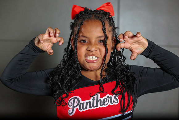 20251107PantherCheer2-3099