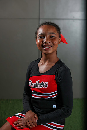 20251107PantherCheer2-3117