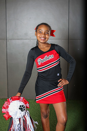20251107PantherCheer2-3131
