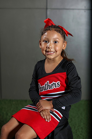 20251107PantherCheer2-3139