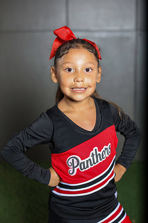 20251107PantherCheer2-3145
