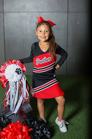 20251107PantherCheer2-3155