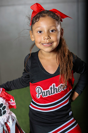 20251107PantherCheer2-3158