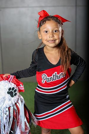 20251107PantherCheer2-3160