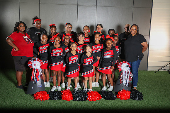 20251107PantherCheer2-3233