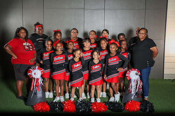 20251107PantherCheer2-3226