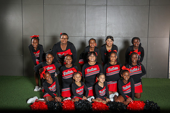 20251107PantherCheer2-3236