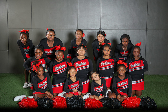 20251107PantherCheer2-3262