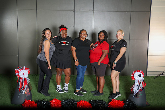 20251107PantherCheer2-3275