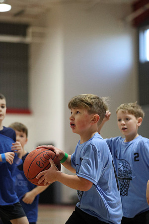 20250118BCBoysBasketballGame1-20360
