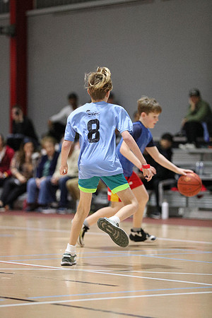 20250118BCBoysBasketballGame1-20132