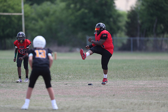 Austin Eastside Panthers (32 of 884)