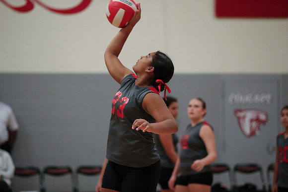 20240926ChisholmTrailVBall-6860
