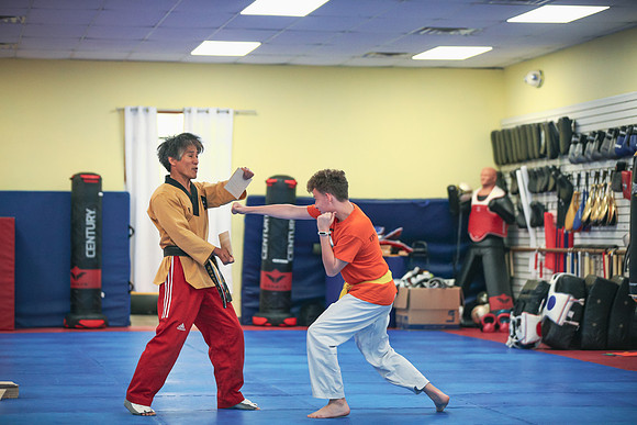 20231013FridaySparing-2430
