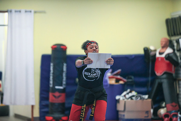 20231013FridaySparing-2547