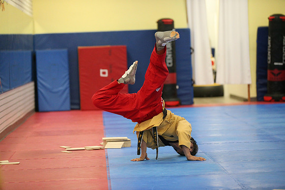 20231013FridaySparing-2360