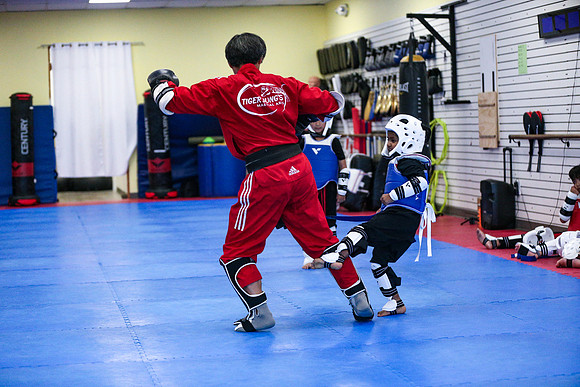 20231013FridaySparing-1180