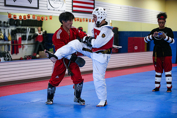 20231013FridaySparing-1536