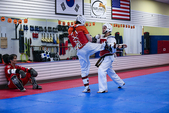 20231013FridaySparing-1687