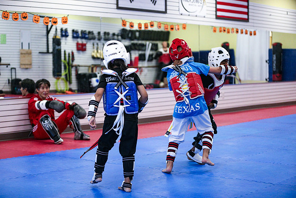 20231013FridaySparing-1808