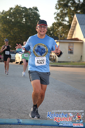 20210911Kolache5kC-2700