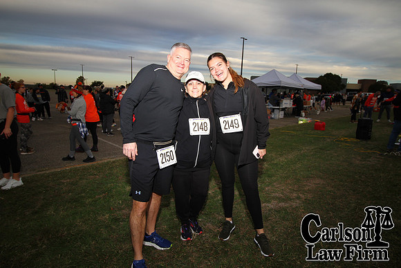 20231123TempleTrotA-0644