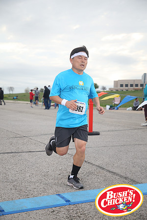 20190323SpringChickC-9714