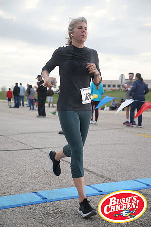 20190323SpringChickC-9761